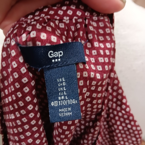 Gap , large , halter top , red and white polka dot button down blouse - Picture 4 of 4